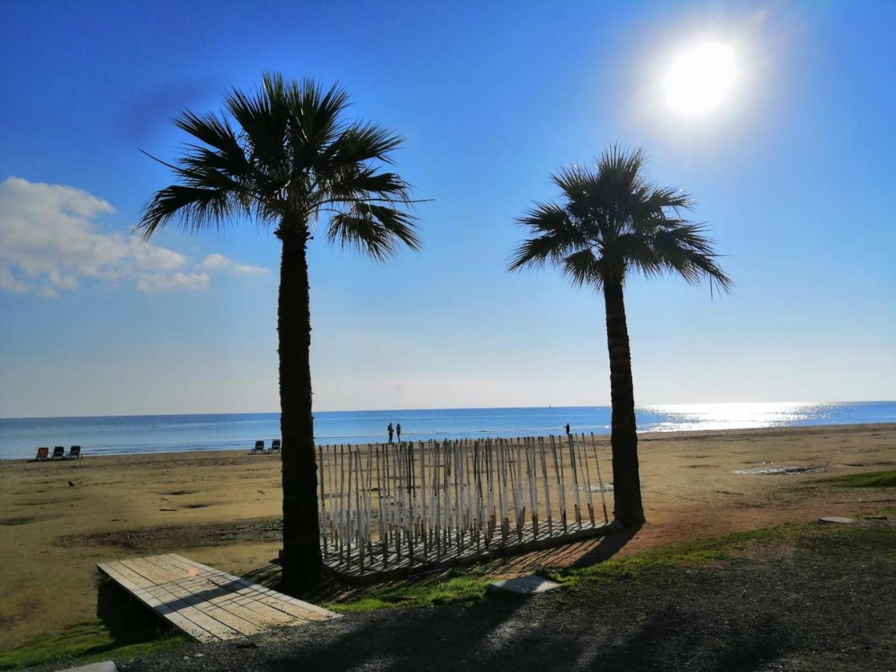 Ithaki Phinikoudes Apartments No. 106 Larnaca Buitenkant foto